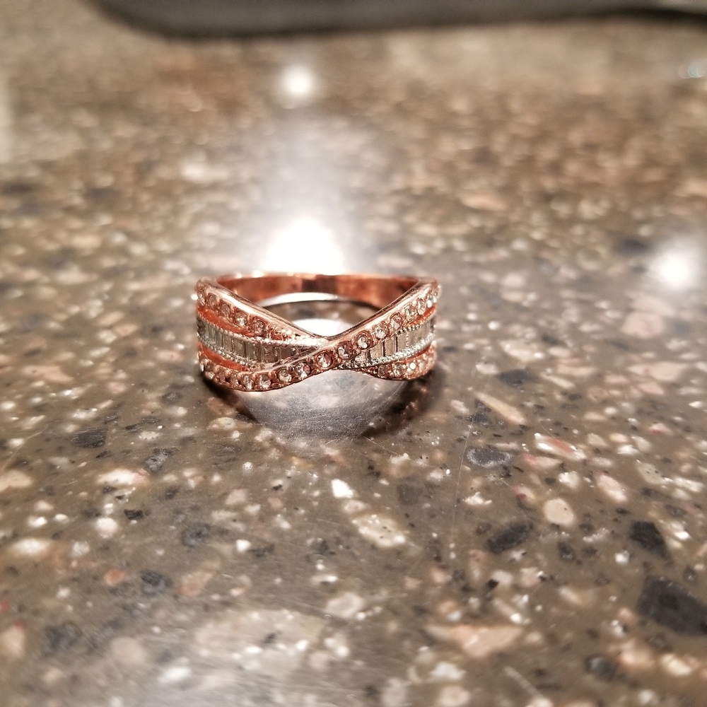 Womens size 11 ring